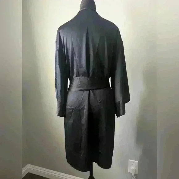 ThirdLove Black Robe - Picture 5 of 10